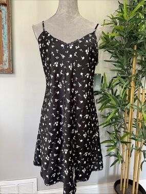 wild fable Black and White Floral satin Sleep Dress pajamas NWT L